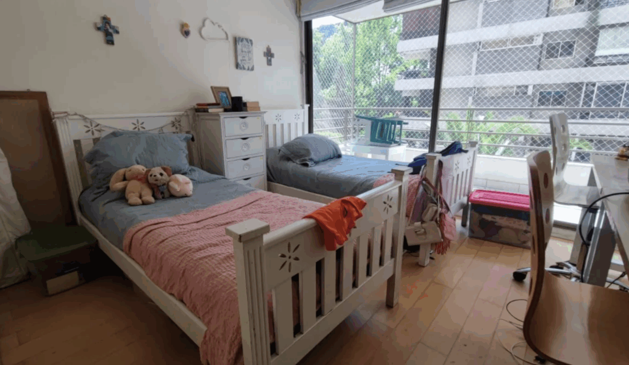 Captura de pantalla 2025-06-08 a la(s) 18.17.43